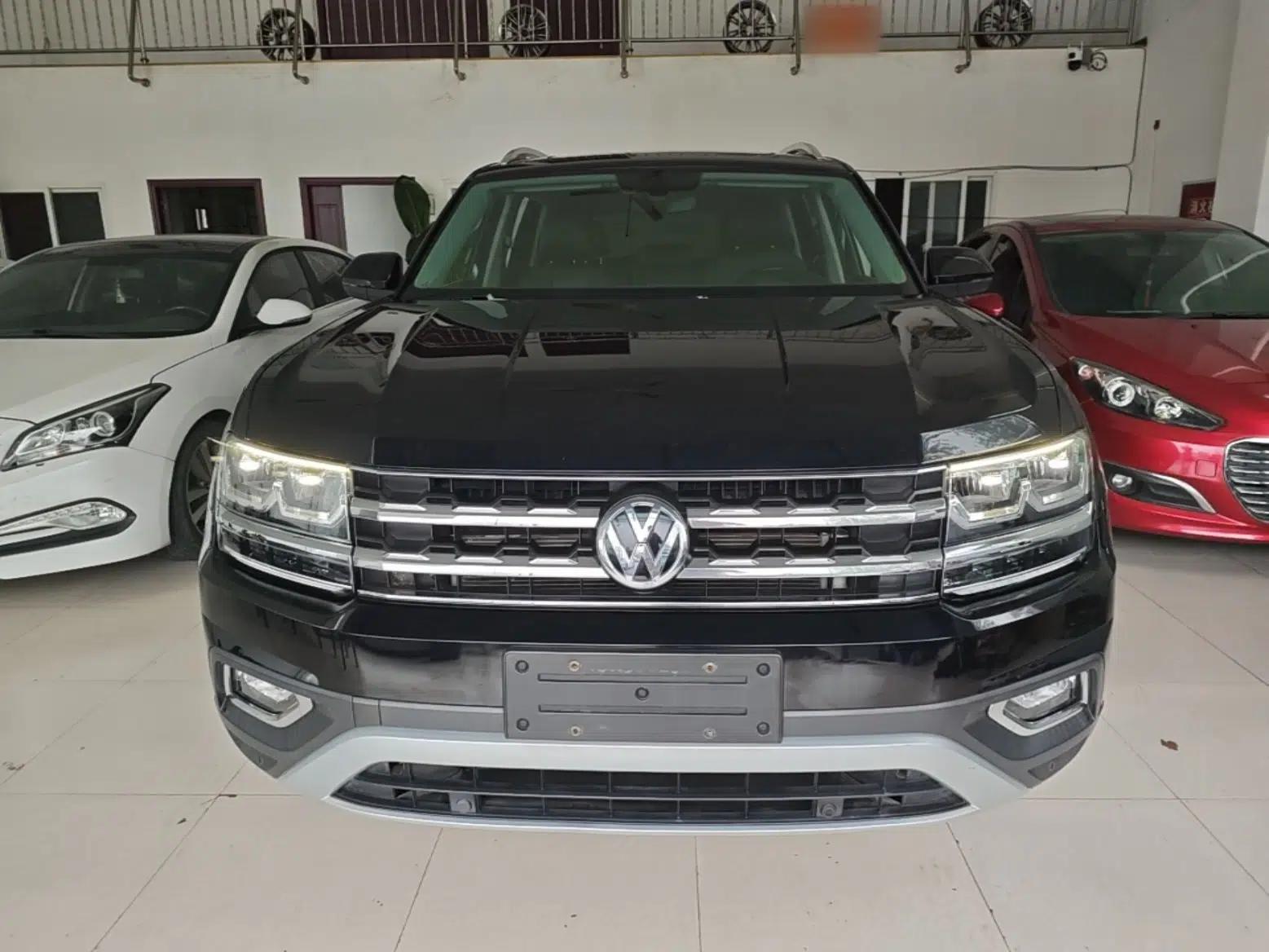 Volkswagen Teramont 2017 330TSI Two-Wheel-Drive Luxury Edition — миниатюра 2
