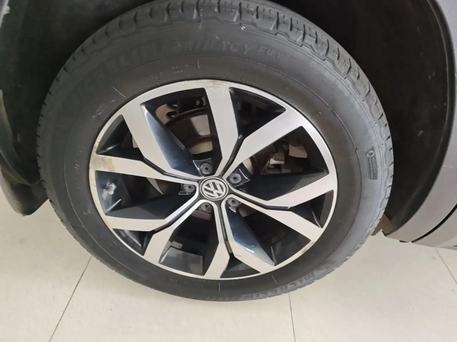 Volkswagen Teramont 2017 330TSI Two-Wheel-Drive Luxury Edition — миниатюра 11