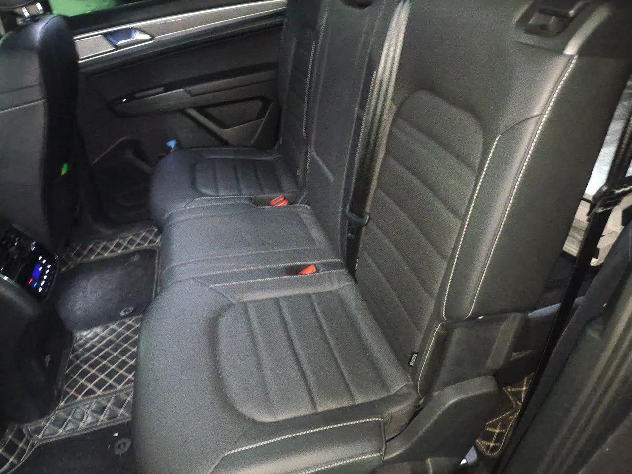 Volkswagen Teramont 2020 380TSI Four-Wheel Drive Luxury Version China VI Standard — миниатюра 17