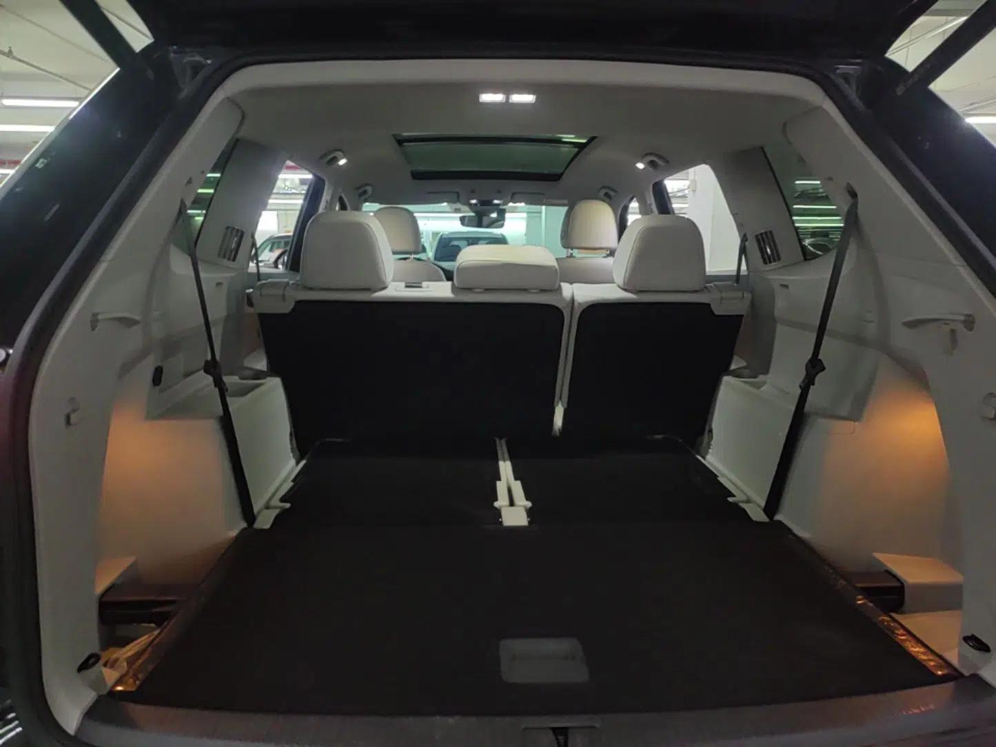 Volkswagen Teramont 2023 380TSI Four-Wheel Drive Luxury Edition — миниатюра 22