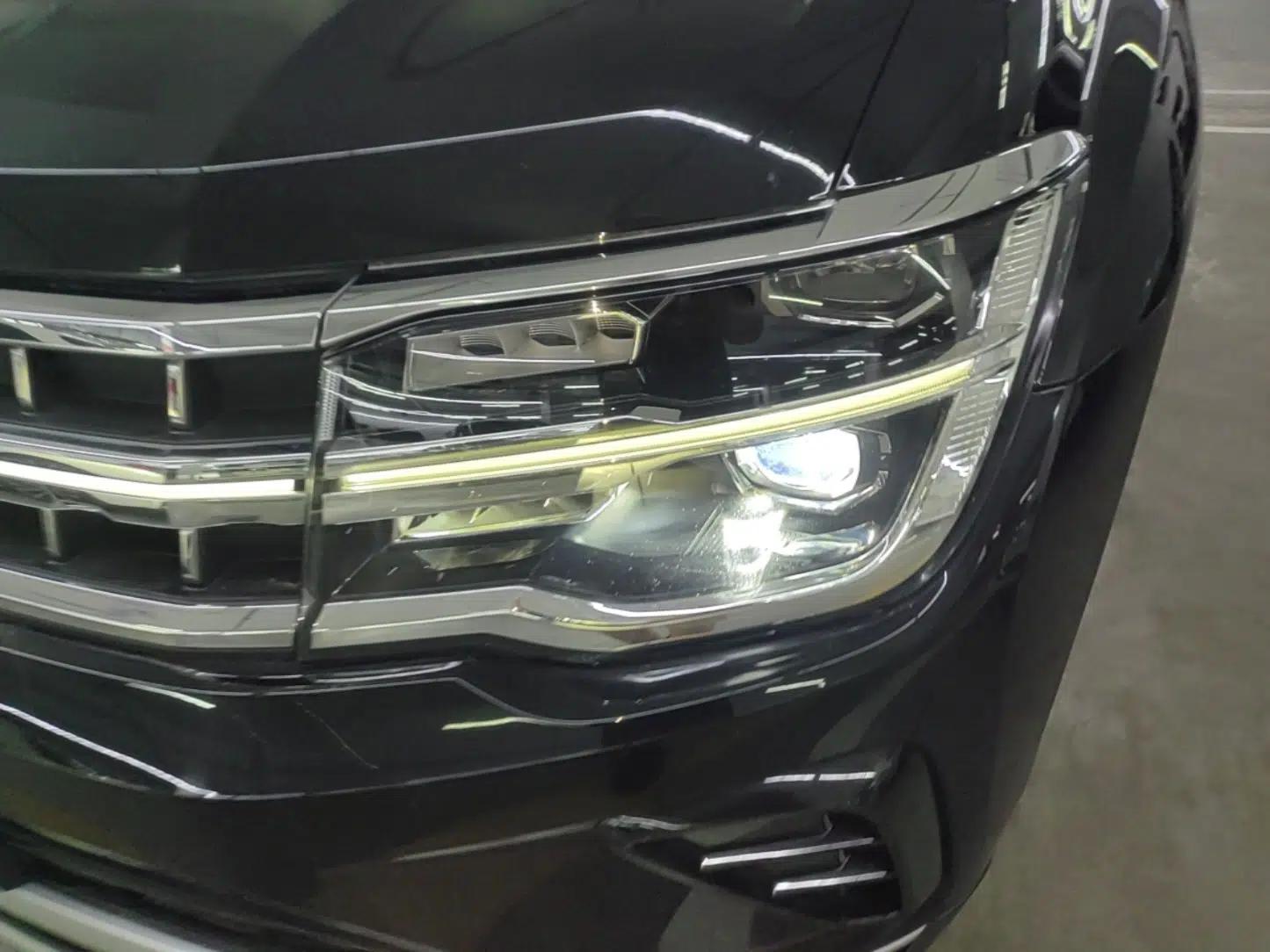 Volkswagen Teramont 2023 380TSI Four-Wheel Drive Luxury Edition — миниатюра 8