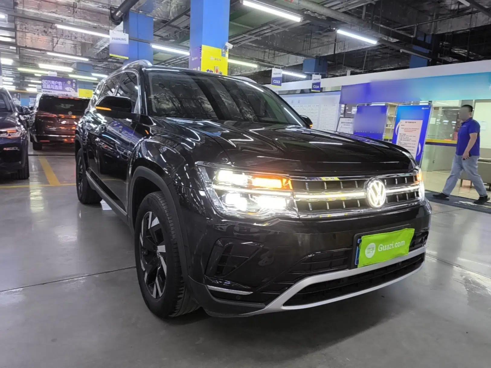 Volkswagen Teramont 2021 380TSI Four-Wheel Drive Prestige Luxury Edition — миниатюра 3