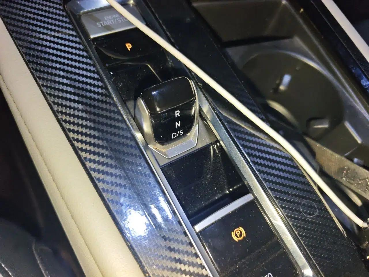 Volkswagen Teramont 2023 530 V6 Four-Wheel Drive Prestige Luxury Edition — миниатюра 14