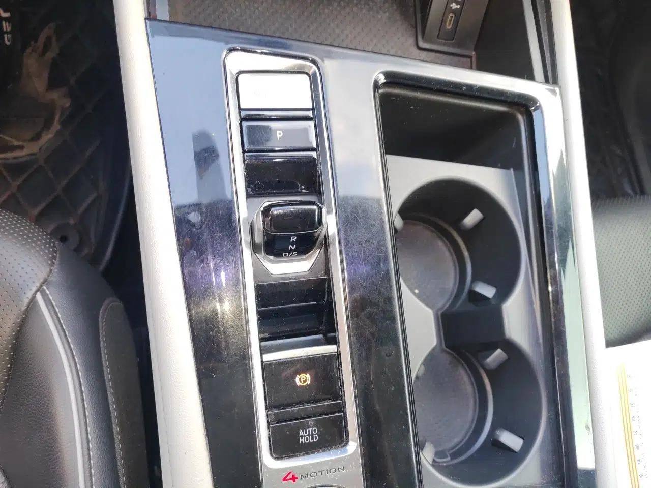 Volkswagen Teramont 2021 530 V6 Four-Wheel Drive Prestige Luxury Edition — миниатюра 14