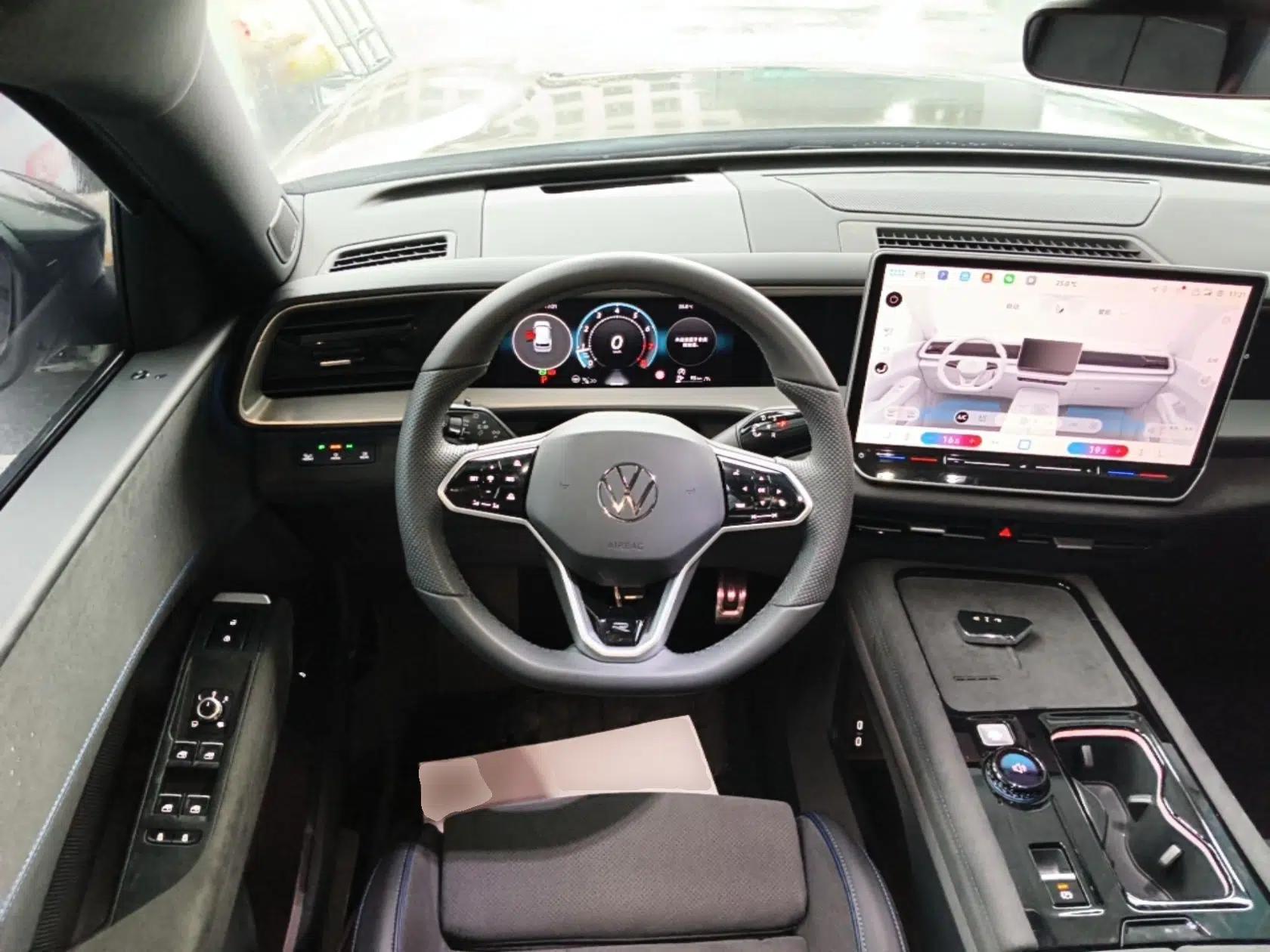 Volkswagen Teramont 2025 Tiguan Pro 450TSI Four-Wheel Drive Summit Edition — миниатюра 13