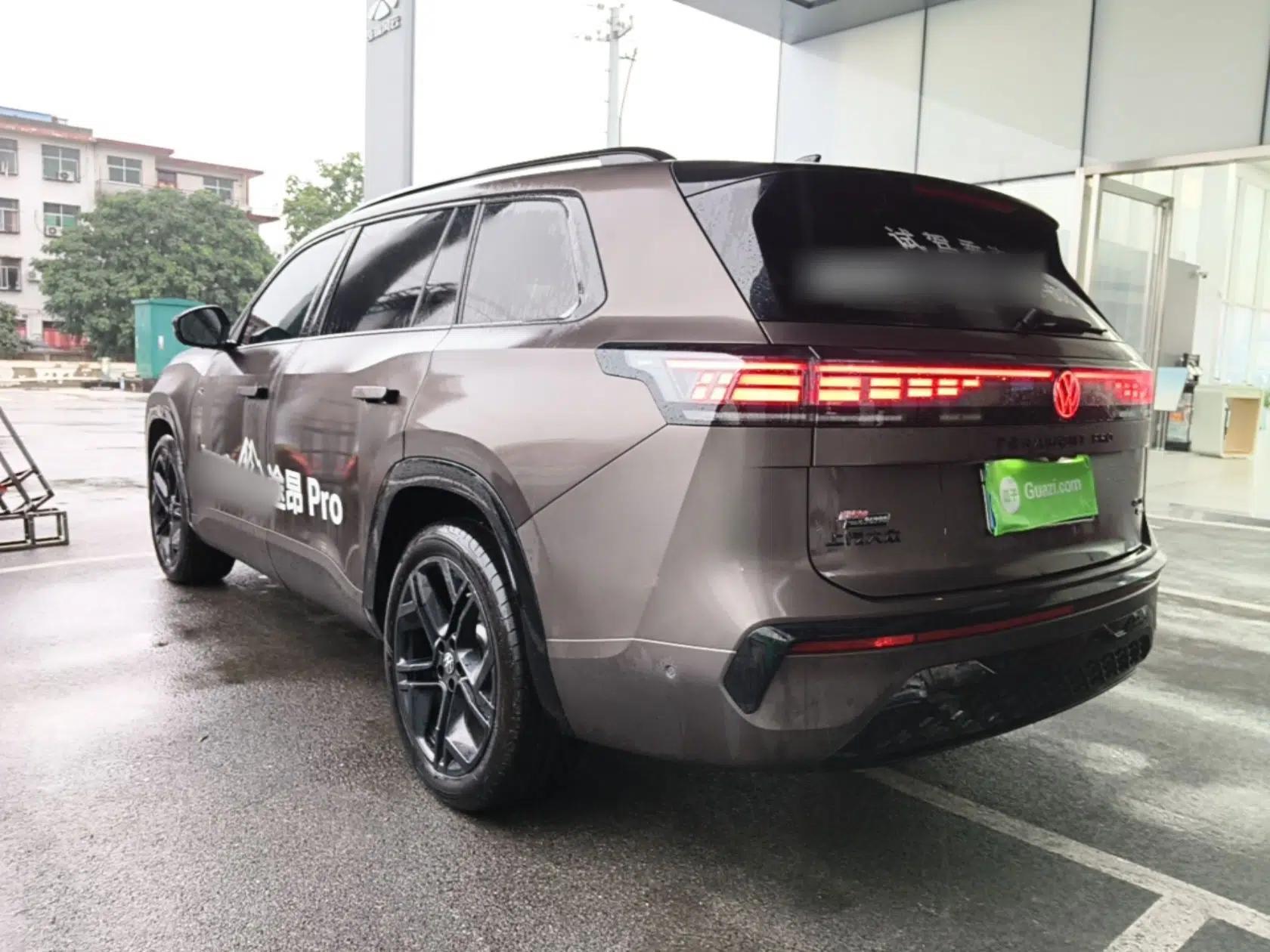 Volkswagen Teramont 2025 Tiguan Pro 450TSI Four-Wheel Drive Summit Edition — миниатюра 4