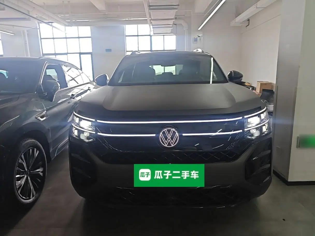 Volkswagen Teramont 2025 Tiguan Pro 450TSI Four-Wheel Drive Summit Edition — миниатюра 2