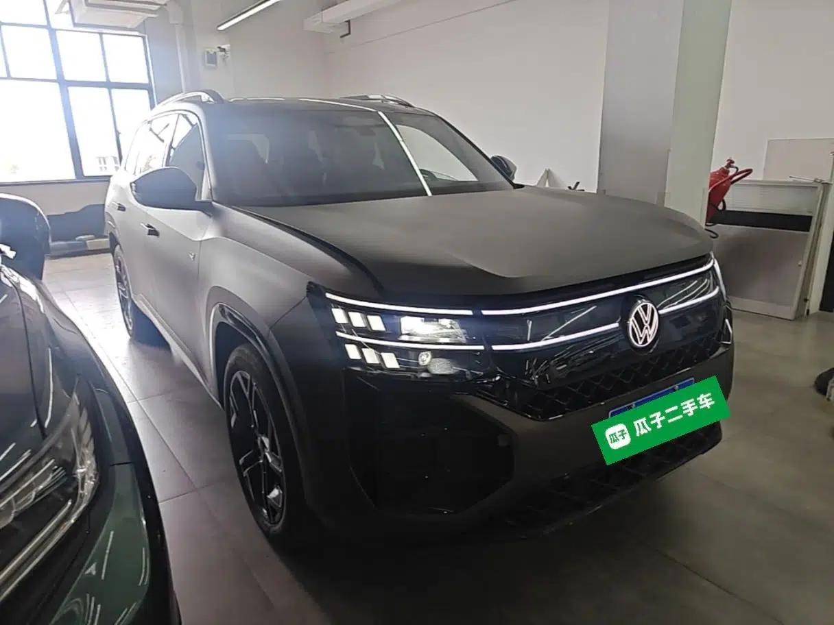 Volkswagen Teramont 2025 Tiguan Pro 450TSI Four-Wheel Drive Summit Edition — миниатюра 3