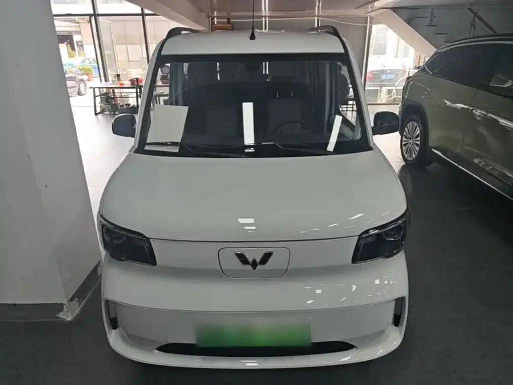 Wuling Sunshine New Energy 2025 Model 305km/h Progressive Edition — миниатюра 3