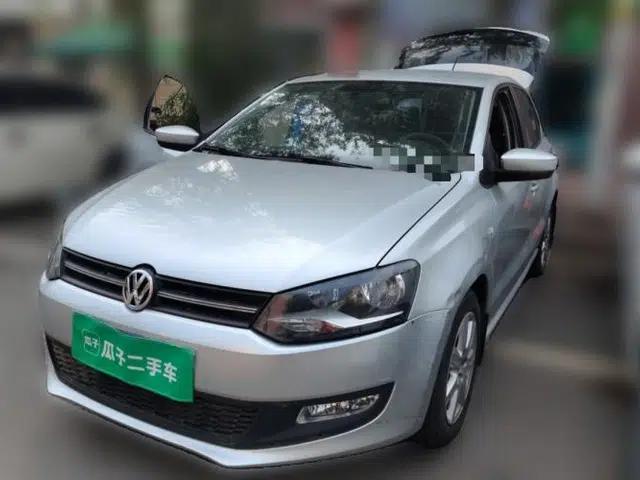 Volkswagen Polo 2013 1.4L Manual Comfort Edition