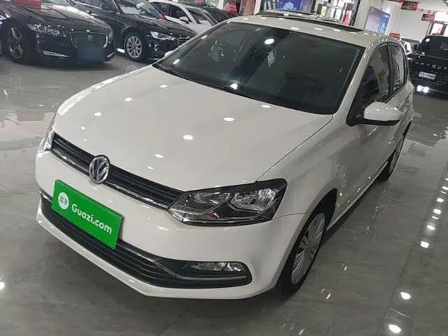 Volkswagen Polo 2016 1.6L Automatic Comfort Model