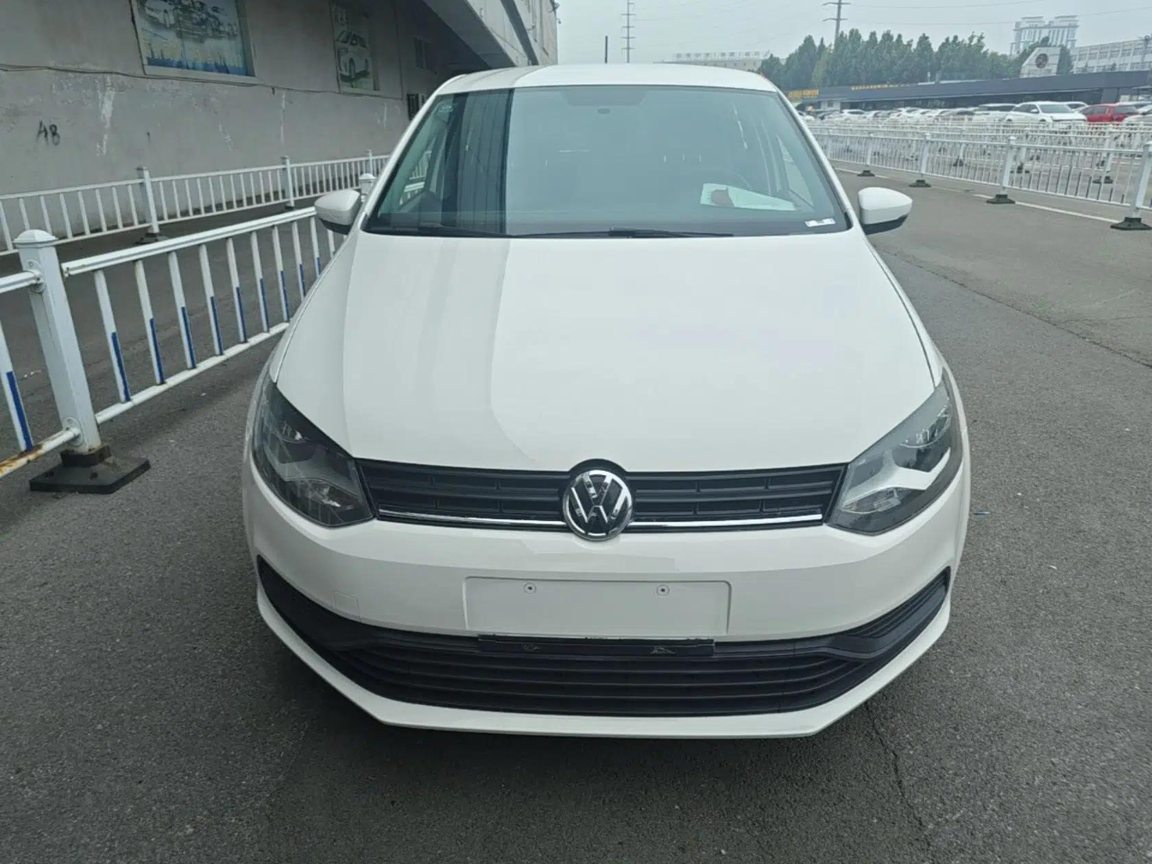Volkswagen Polo 2018 1.5L Automatic Advanced Driving Model — миниатюра 2