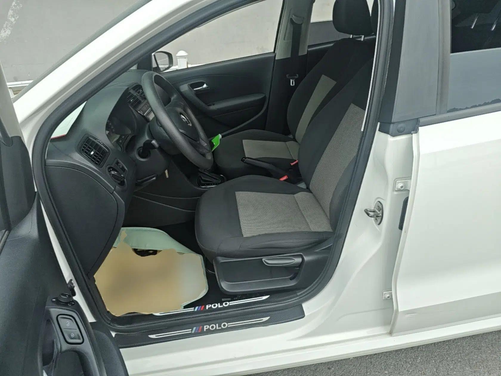 Volkswagen Polo 2018 1.5L Automatic Advanced Driving Model — миниатюра 17