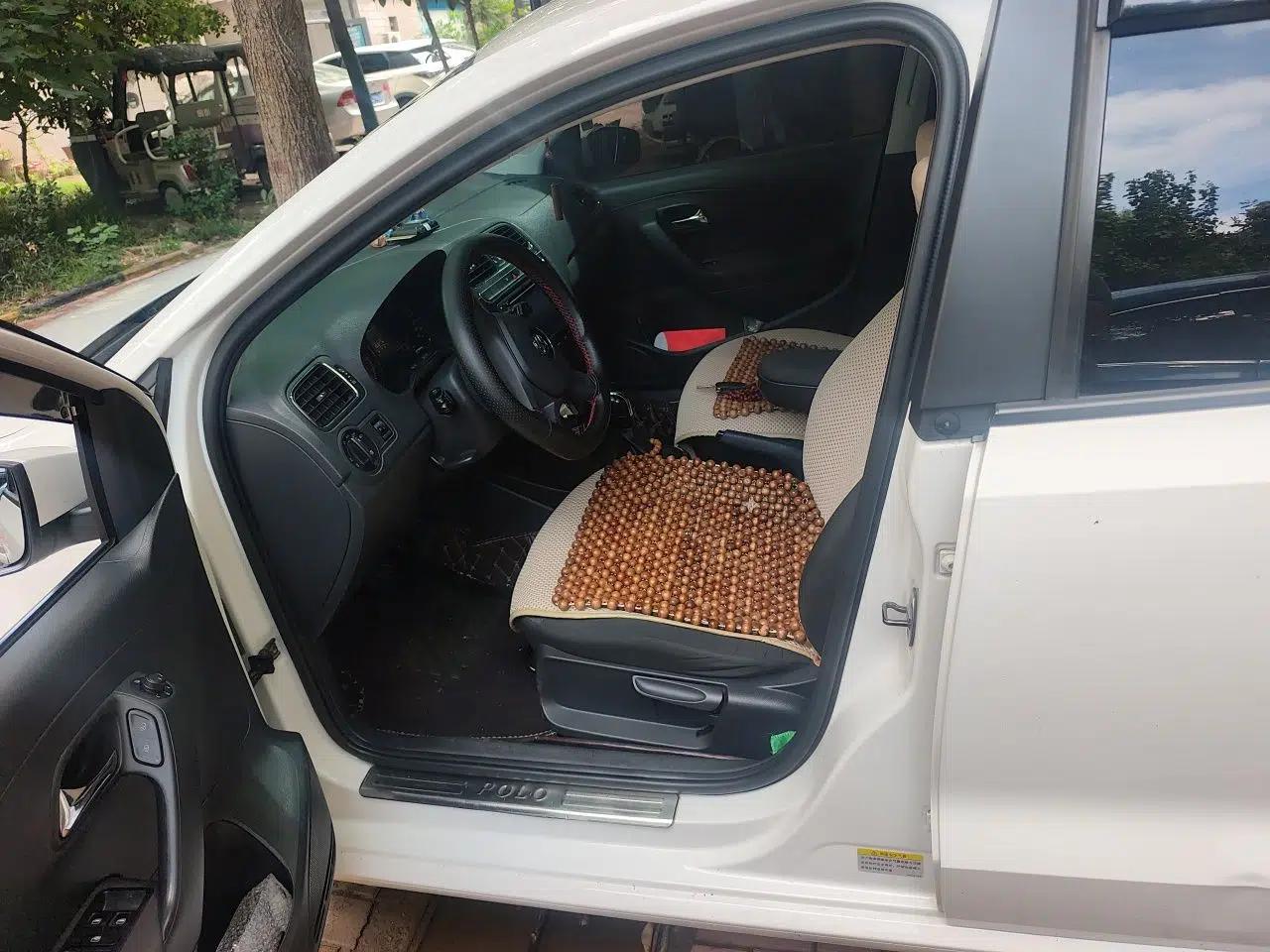 Volkswagen Polo 2014 1.6L Automatic Comfort Edition — миниатюра 15