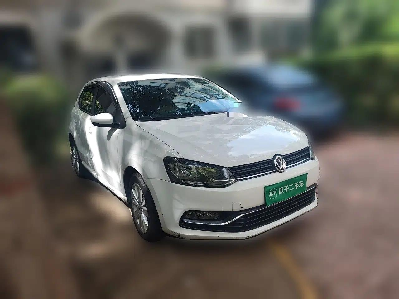 Volkswagen Polo 2014 1.6L Automatic Comfort Edition — миниатюра 3