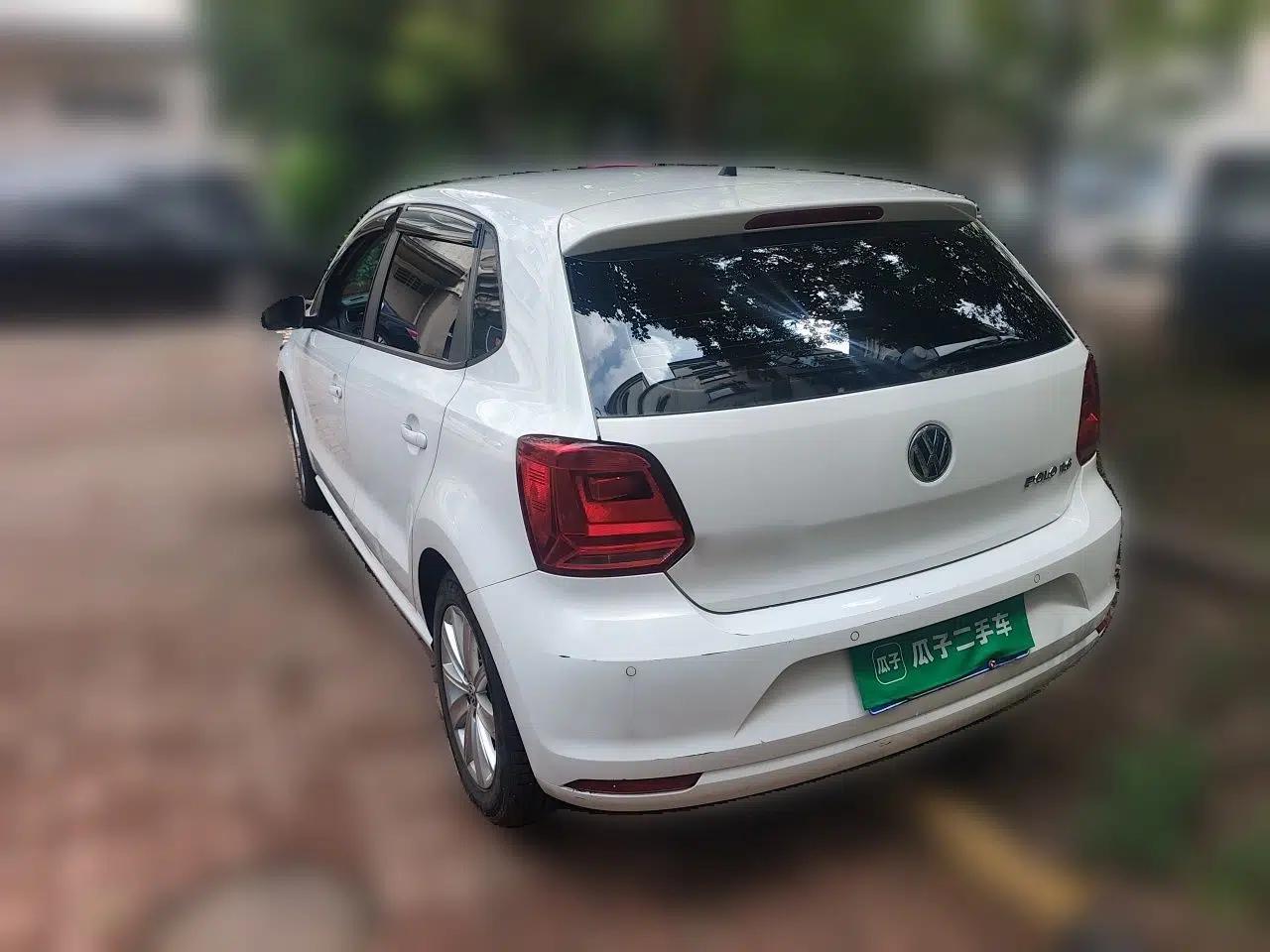 Volkswagen Polo 2014 1.6L Automatic Comfort Edition — миниатюра 4