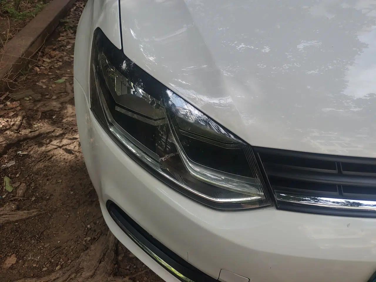 Volkswagen Polo 2014 1.6L Automatic Comfort Edition — миниатюра 7