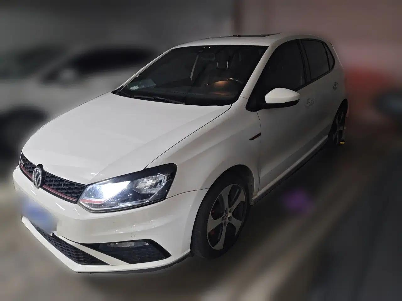 Volkswagen Polo 2015 1.4TSI GTI — миниатюра 1