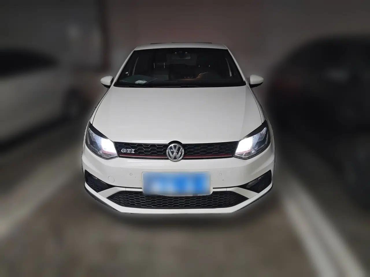 Volkswagen Polo 2015 1.4TSI GTI — миниатюра 2