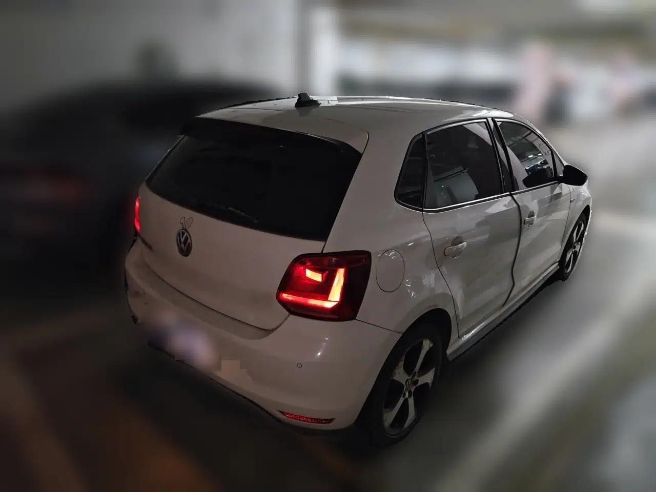 Volkswagen Polo 2015 1.4TSI GTI — миниатюра 6