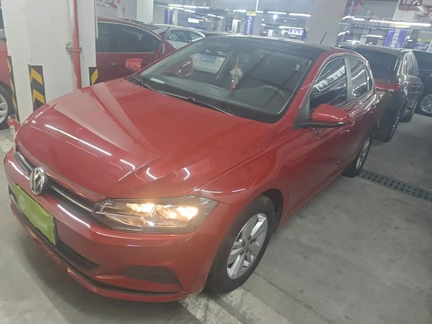 Volkswagen Polo 2019 Plus 1.5L Automatic Panoramic Enjoyment Edition — миниатюра 1