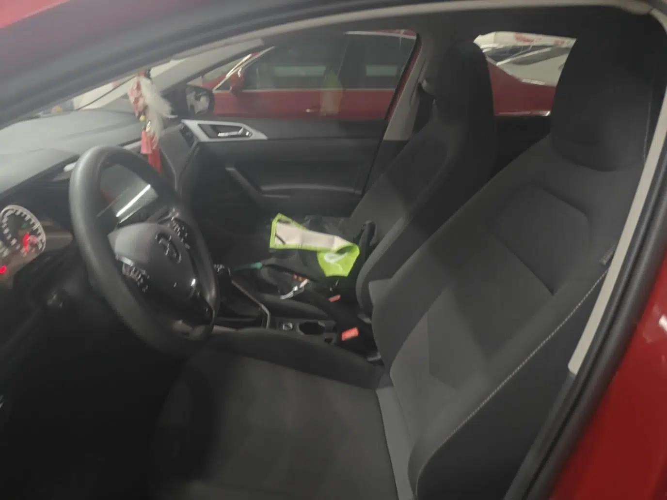 Volkswagen Polo 2019 Plus 1.5L Automatic Panoramic Enjoyment Edition — миниатюра 22