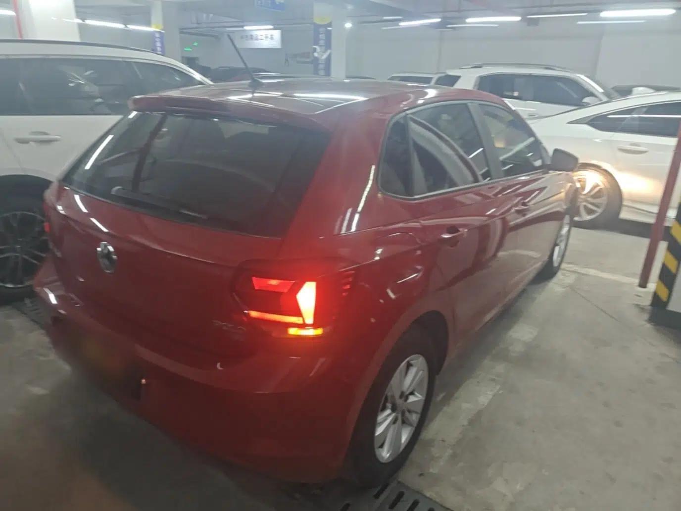 Volkswagen Polo 2019 Plus 1.5L Automatic Panoramic Enjoyment Edition — миниатюра 6