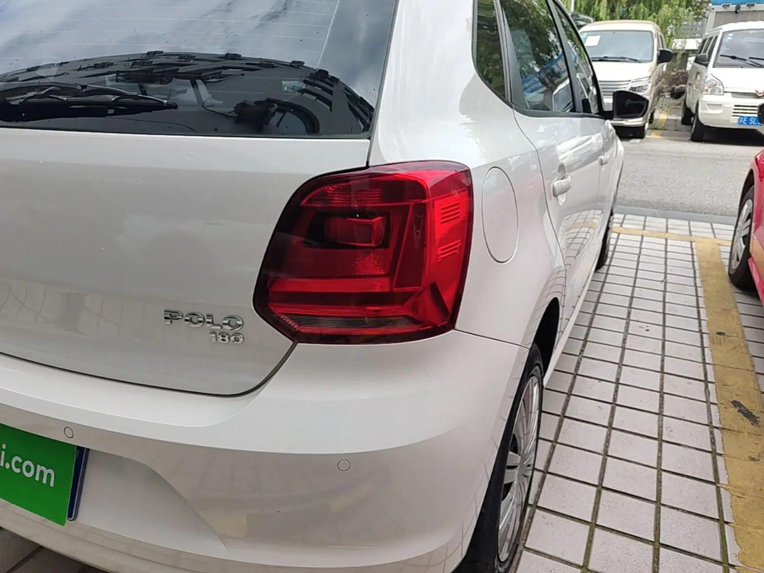 Volkswagen Polo 2018 1.5L Automatic Enjoyment Model — миниатюра 14