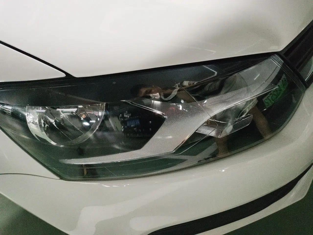 Volkswagen Polo 2018 1.5L Automatic Advanced Driving Model — миниатюра 7