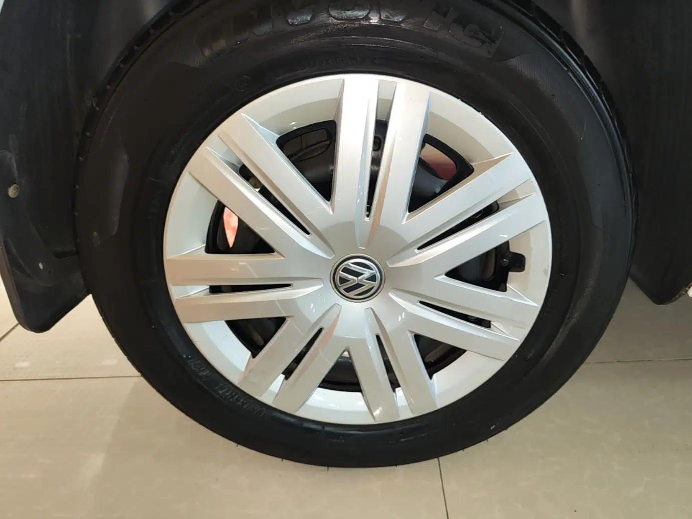 Volkswagen Polo 2018 1.5L Automatic Advanced Driving Model — миниатюра 11