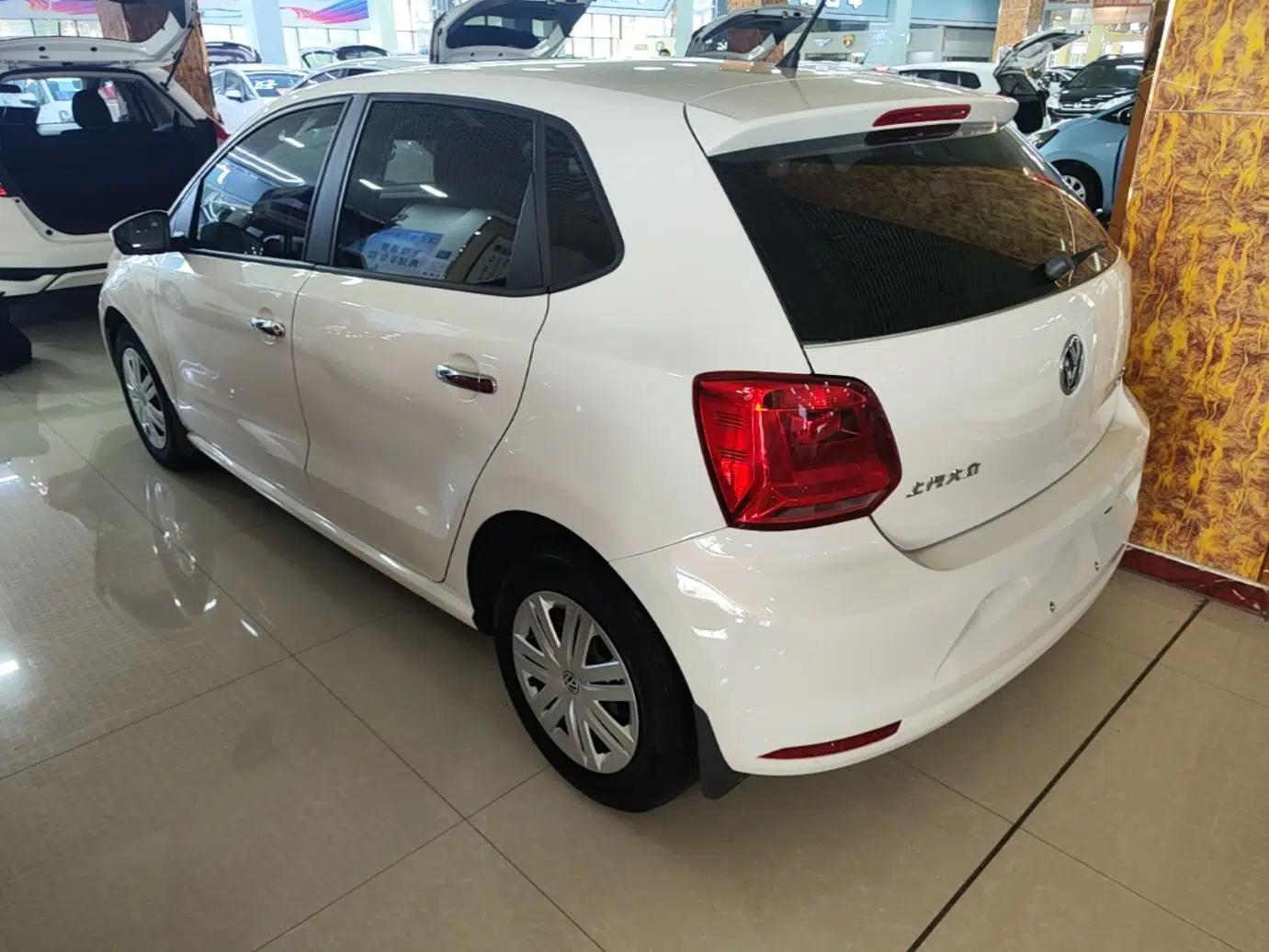 Volkswagen Polo 2018 1.5L Automatic Advanced Driving Model — миниатюра 4