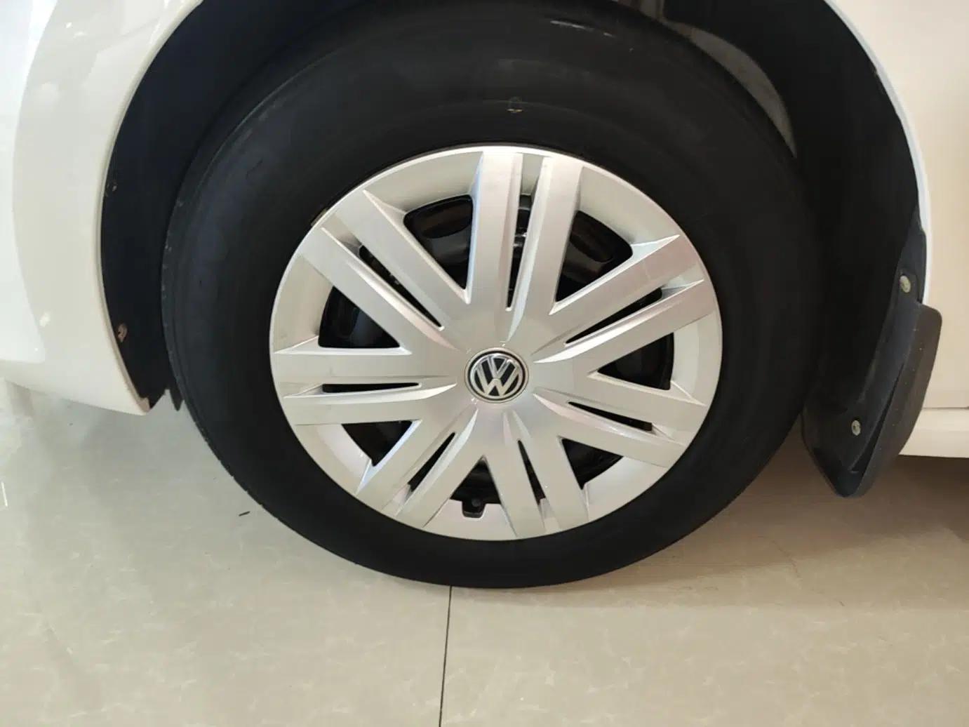 Volkswagen Polo 2018 1.5L Automatic Advanced Driving Model — миниатюра 10
