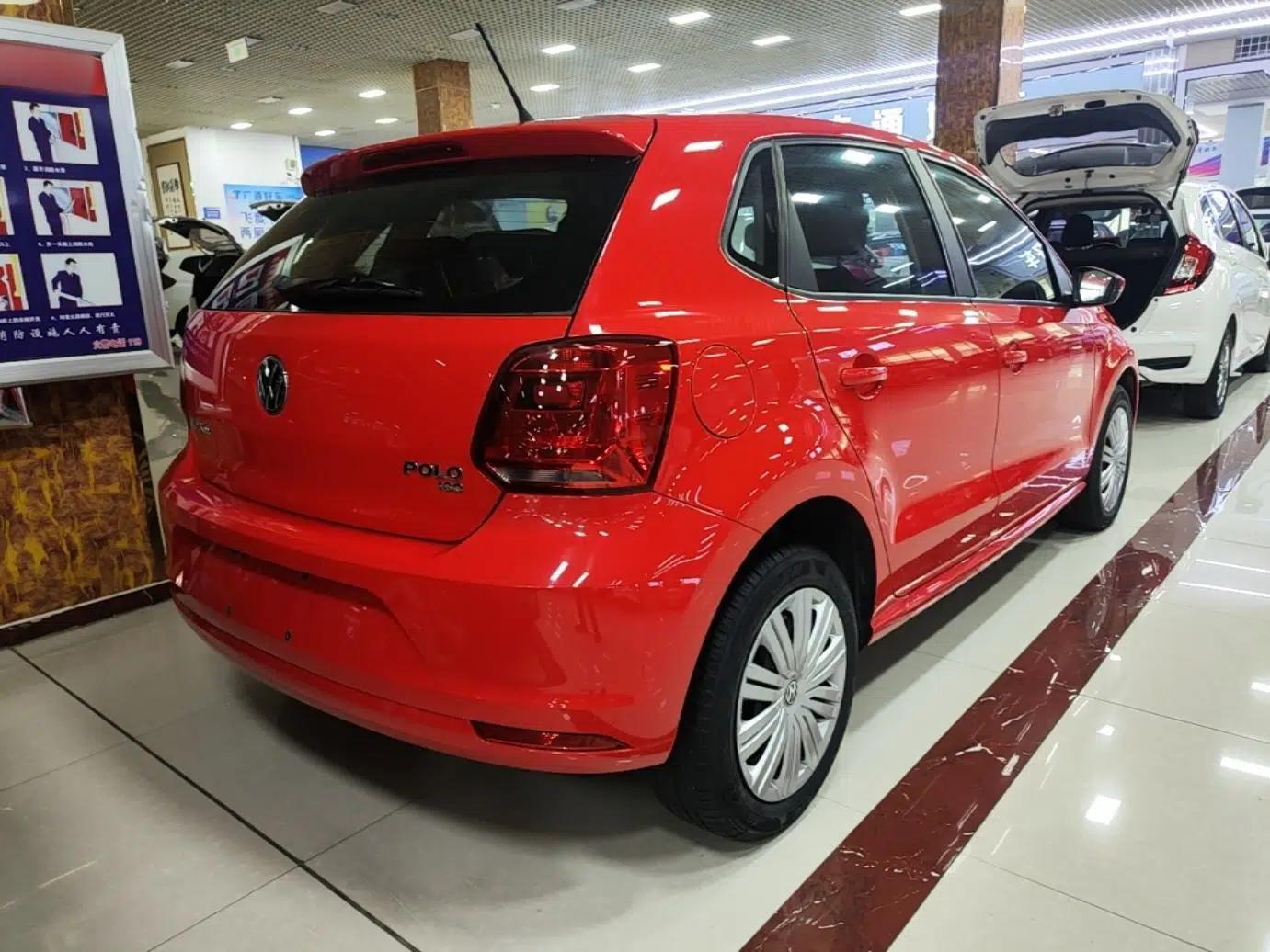 Volkswagen Polo 2016 1.6L Automatic Comfort Model — миниатюра 6