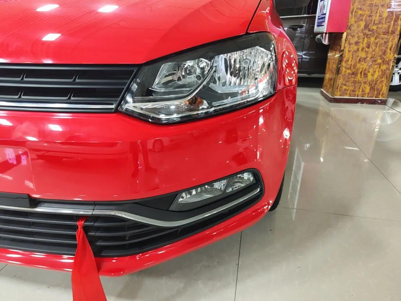 Volkswagen Polo 2016 1.6L Automatic Comfort Model — миниатюра 8
