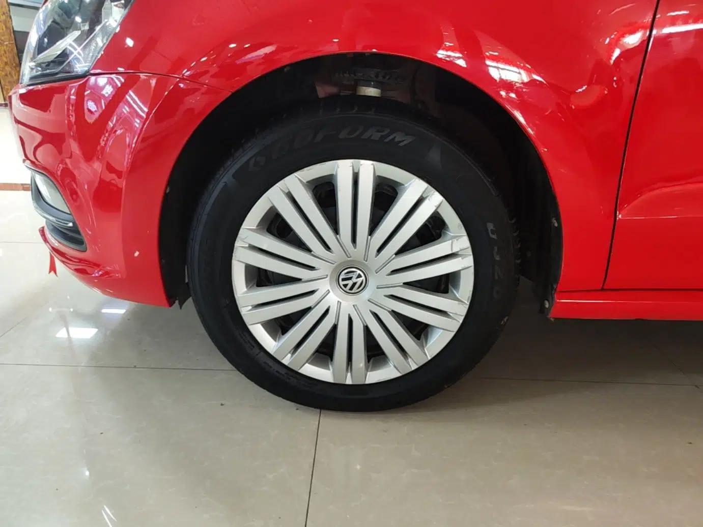 Volkswagen Polo 2016 1.6L Automatic Comfort Model — миниатюра 10