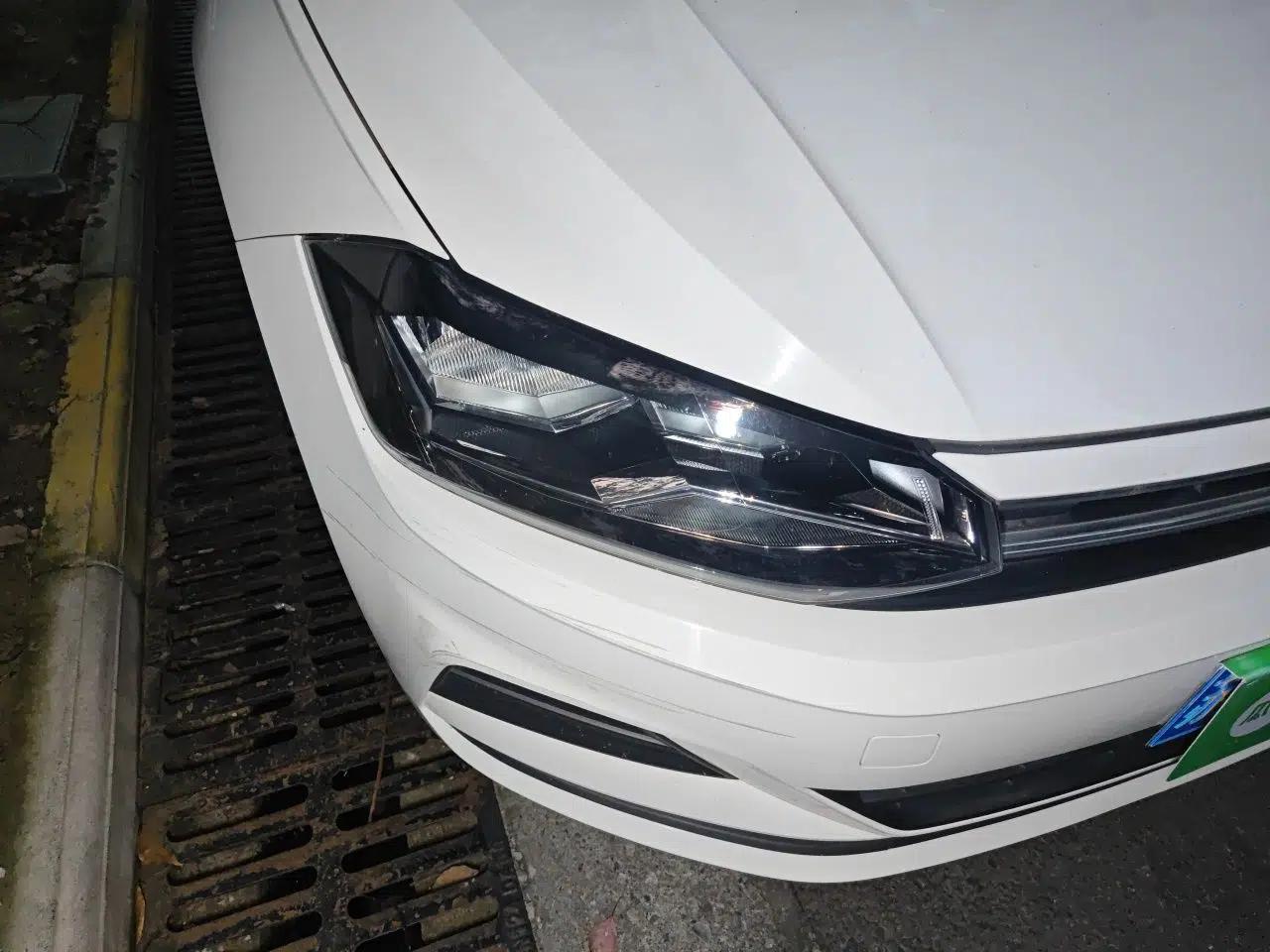 Volkswagen Polo 2019 Plus 1.5L Automatic Colorful Technology Edition — миниатюра 7