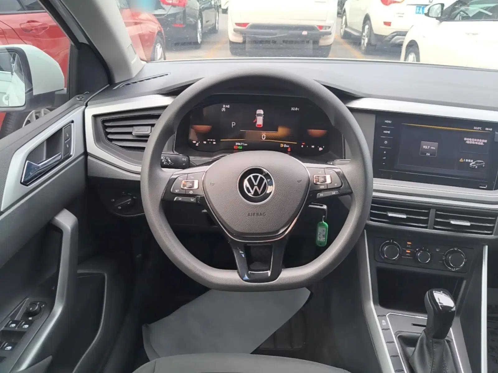 Volkswagen Polo 2023 Plus 1.5L Automatic Enjoy-the-Moment Edition — миниатюра 13