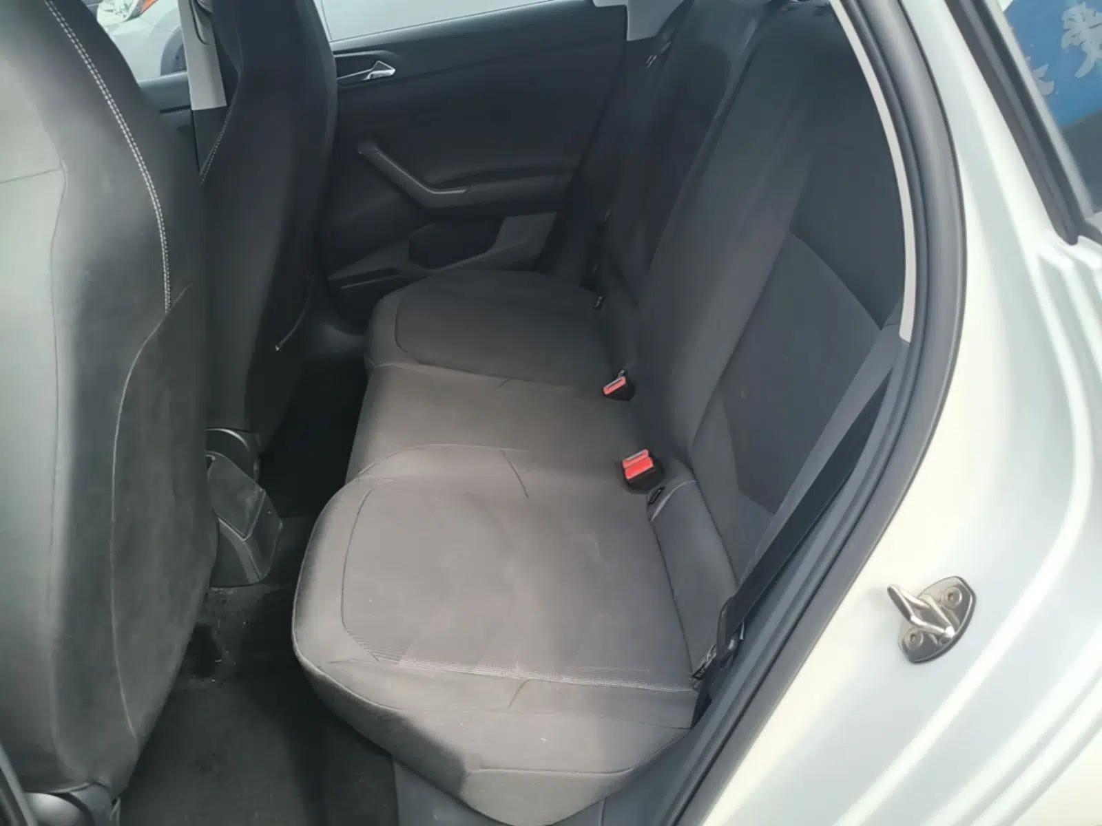 Volkswagen Polo 2023 Plus 1.5L Automatic Enjoy-the-Moment Edition — миниатюра 20