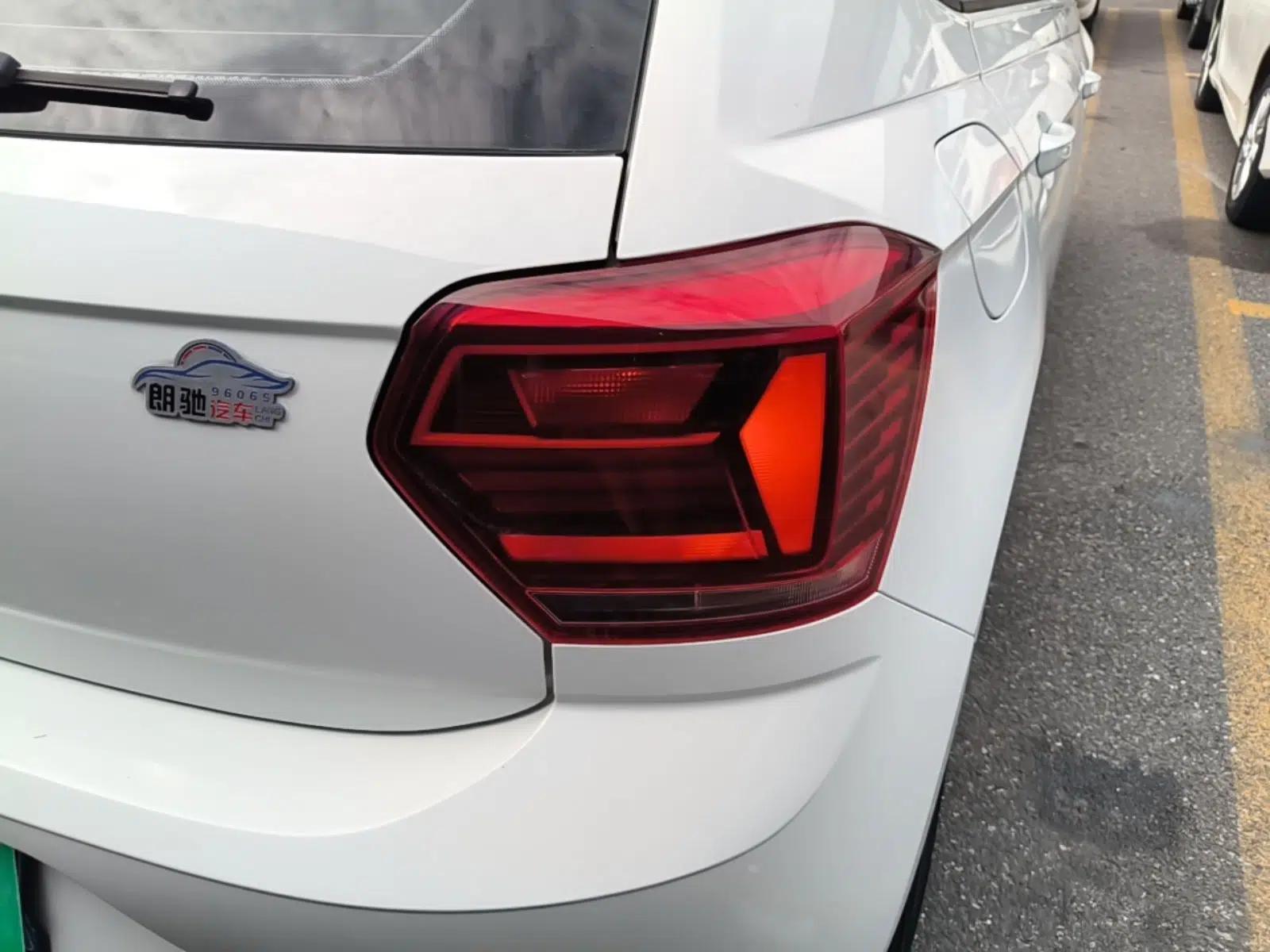 Volkswagen Polo 2023 Plus 1.5L Automatic Enjoy-the-Moment Edition — миниатюра 9