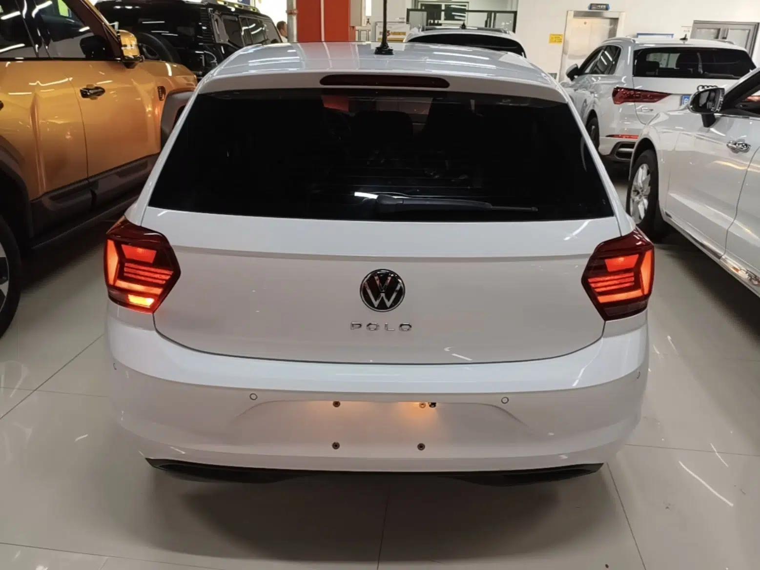 Volkswagen Polo 2023 Plus 1.5L Automatic Colorful Tech Edition — миниатюра 5