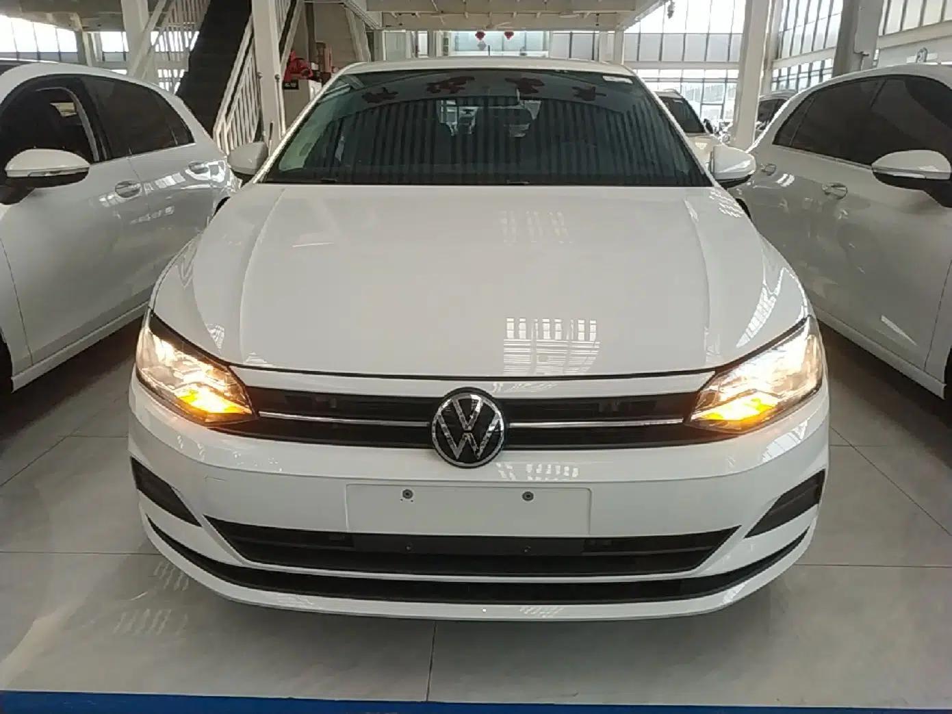 Volkswagen Polo 2023 Revised Plus 1.5L Automatic – Enjoy Life Edition — миниатюра 2