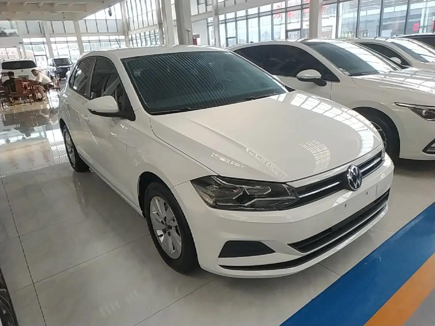 Volkswagen Polo 2023 Revised Plus 1.5L Automatic – Enjoy Life Edition — миниатюра 3