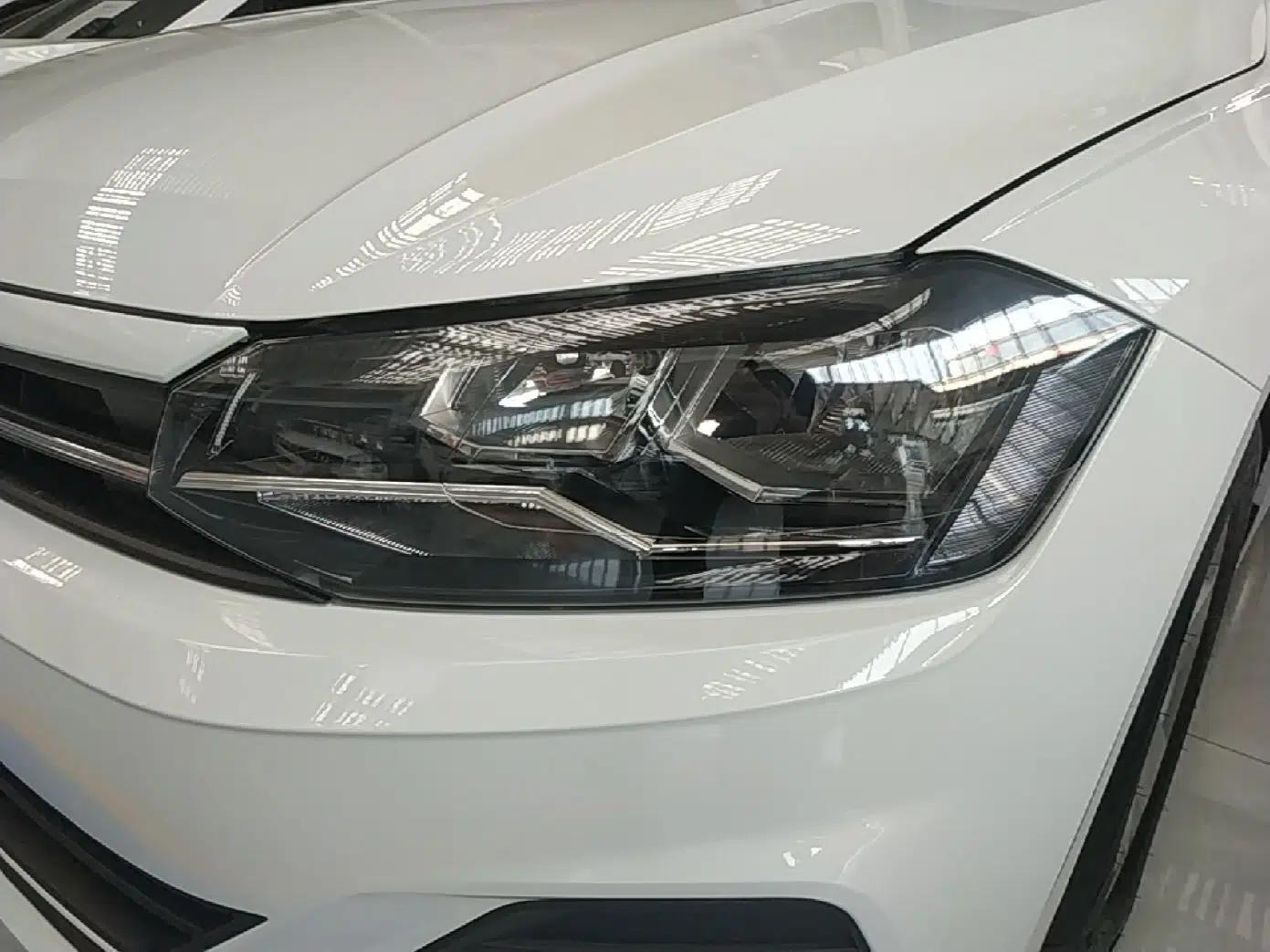 Volkswagen Polo 2023 Revised Plus 1.5L Automatic – Enjoy Life Edition — миниатюра 8