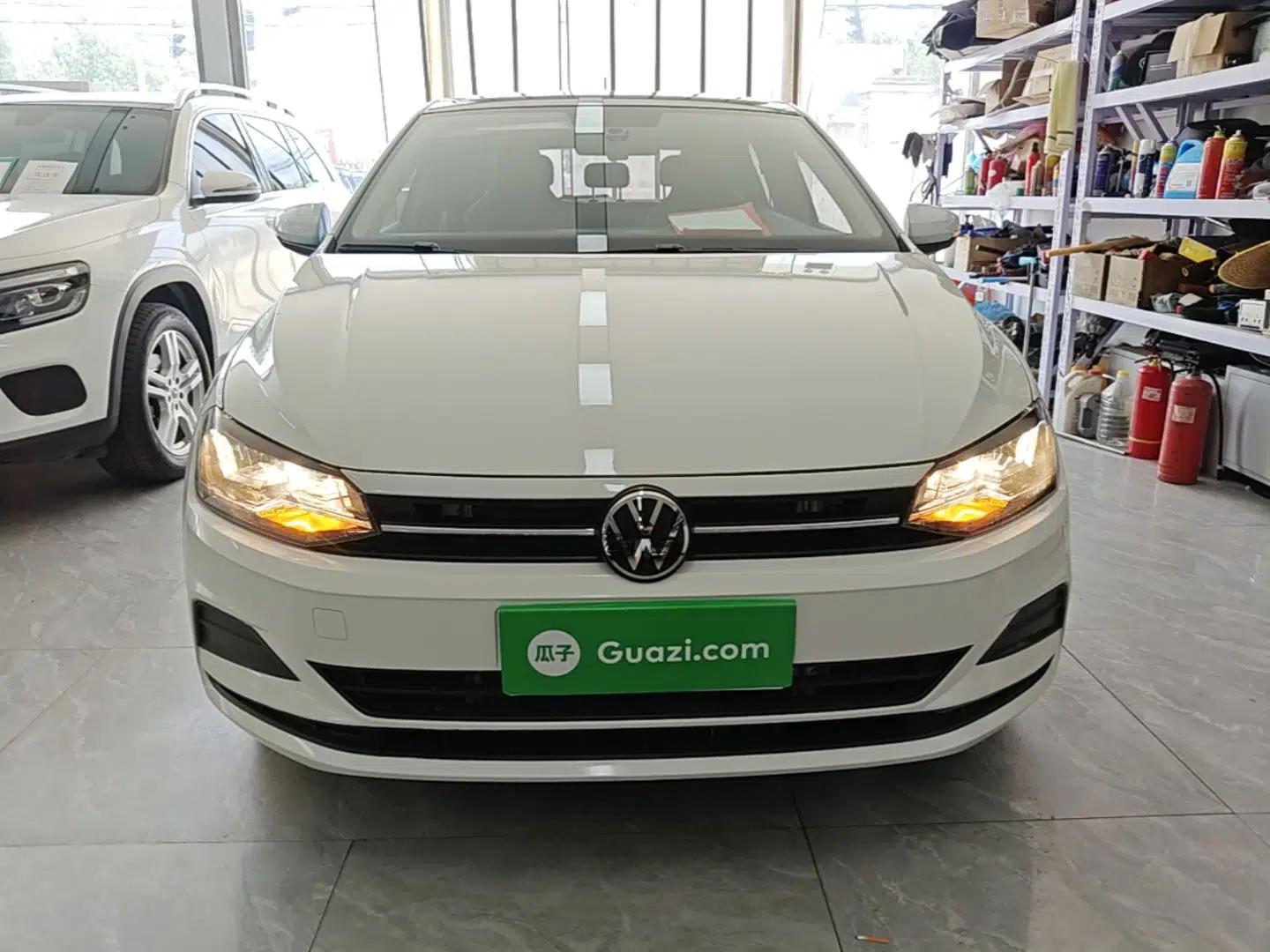 Volkswagen Polo 2023 Restyled Plus 1.5L Automatic Colorful Tech Edition — миниатюра 2