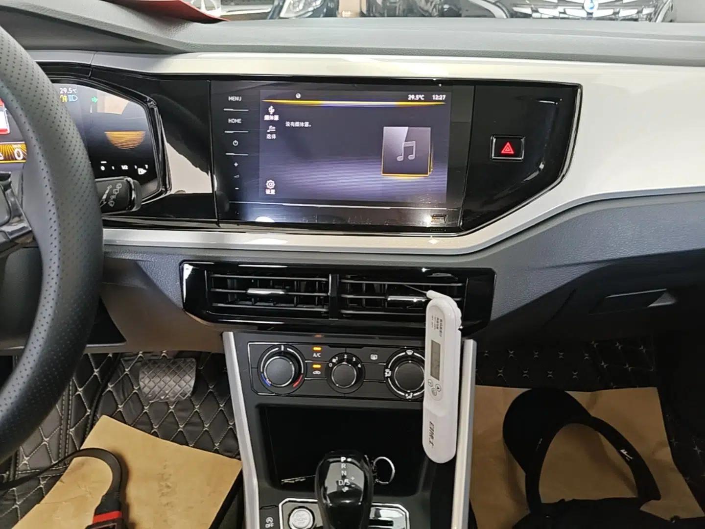 Volkswagen Polo 2023 Restyled Plus 1.5L Automatic Colorful Tech Edition — миниатюра 15