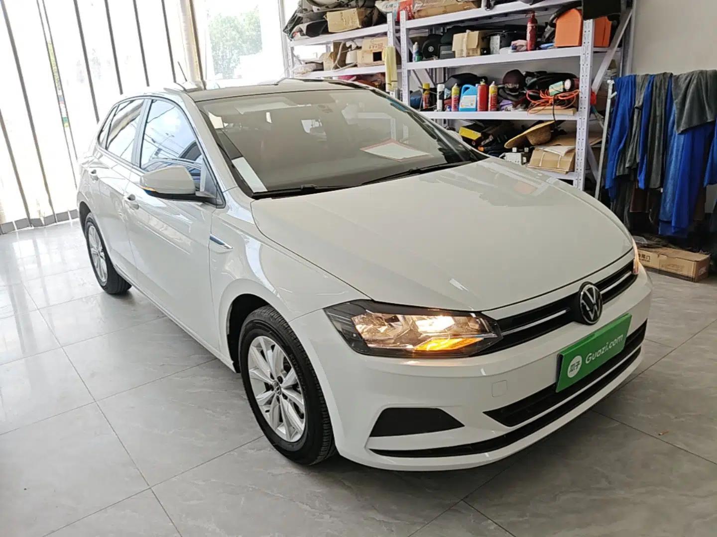 Volkswagen Polo 2023 Restyled Plus 1.5L Automatic Colorful Tech Edition — миниатюра 3