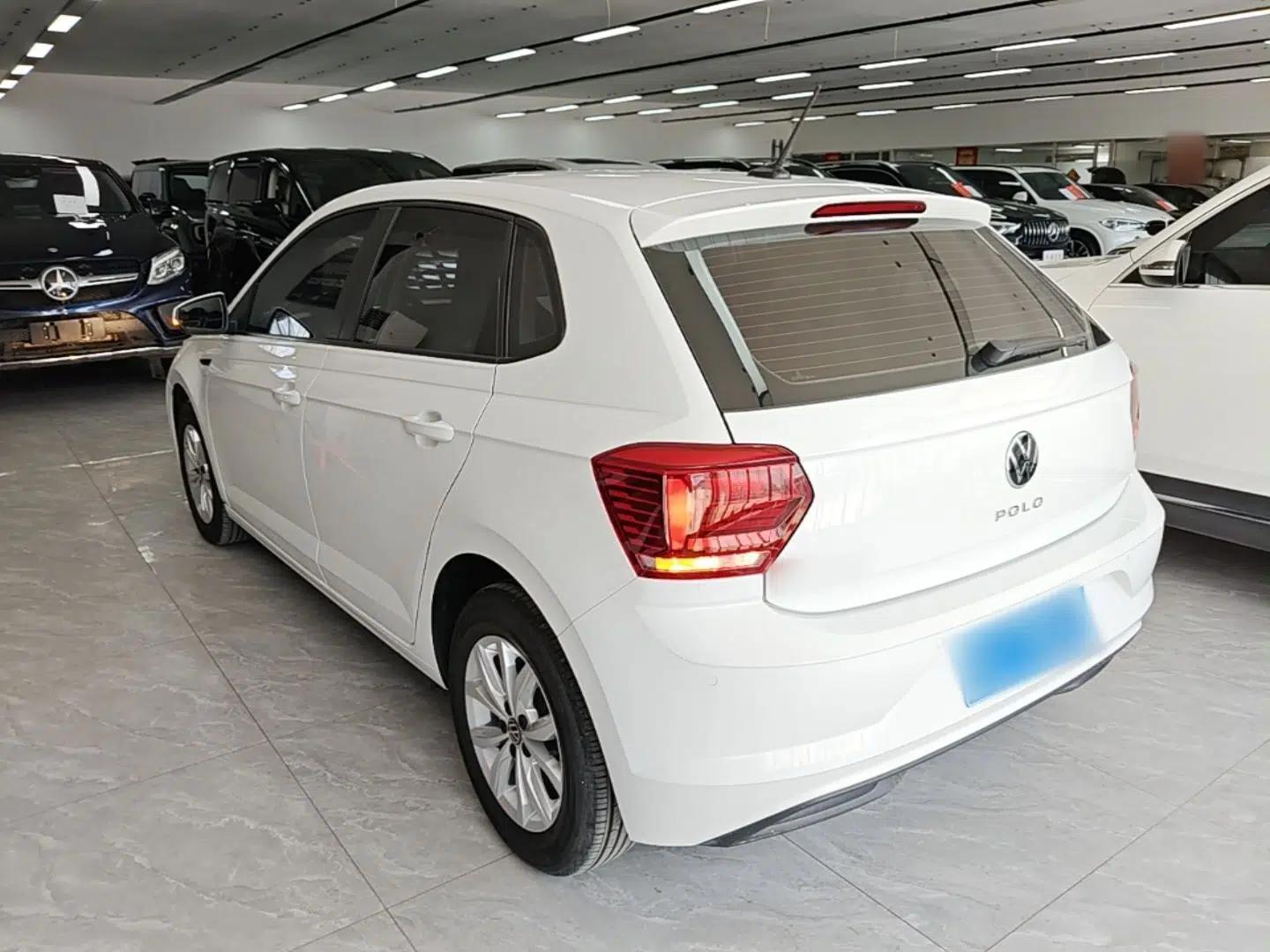 Volkswagen Polo 2023 Restyled Plus 1.5L Automatic Colorful Tech Edition — миниатюра 4