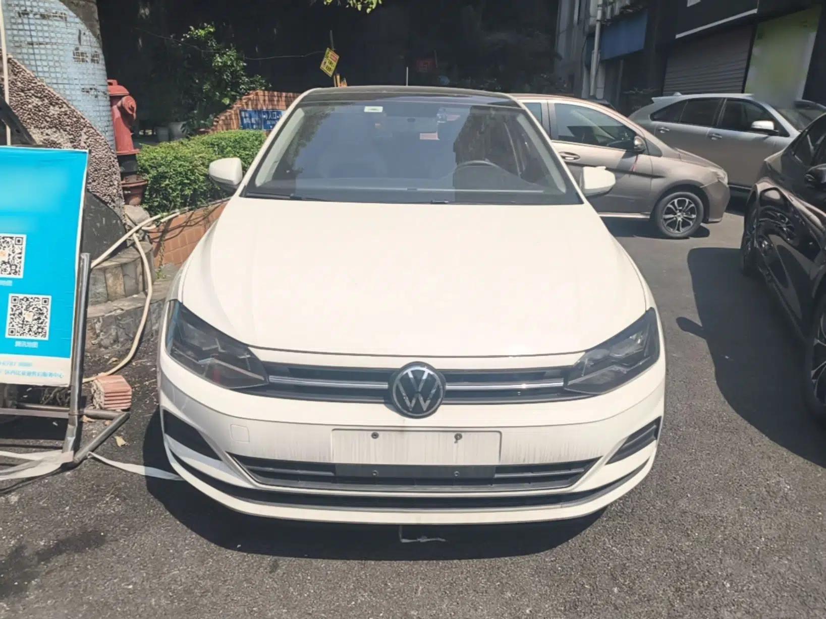 Volkswagen Polo 2021 Plus 1.5L Automatic Colorful Tech Edition — миниатюра 2