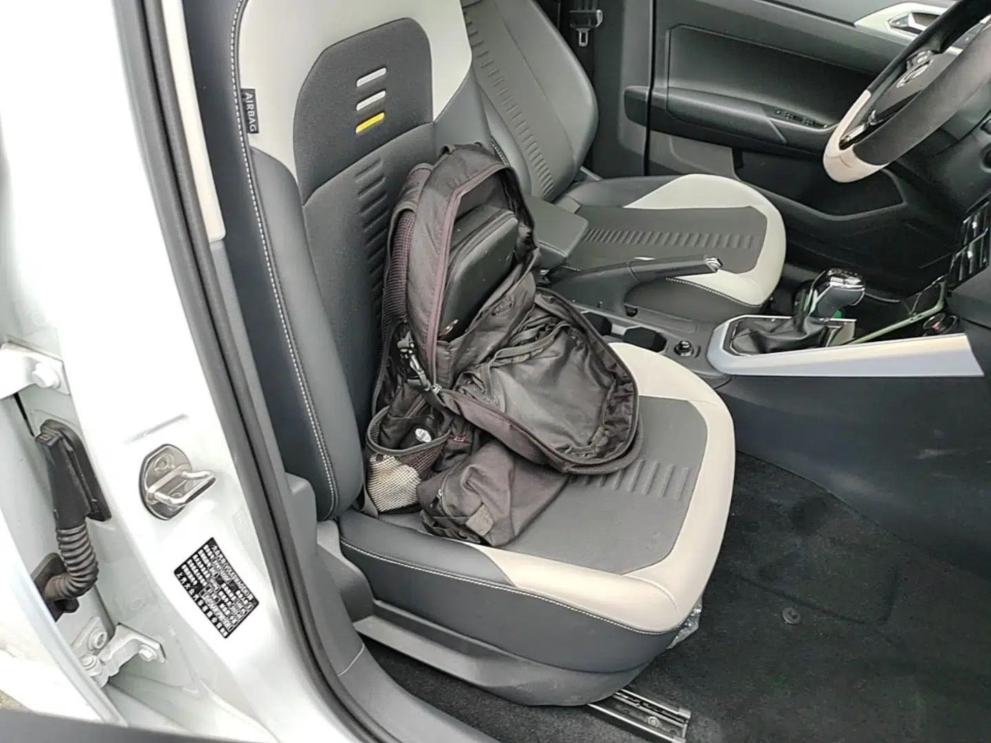 Volkswagen Polo 2023 Facelift Plus 1.5L Automatic Trendy & Tech-Savvy Luxury Edition — миниатюра 19
