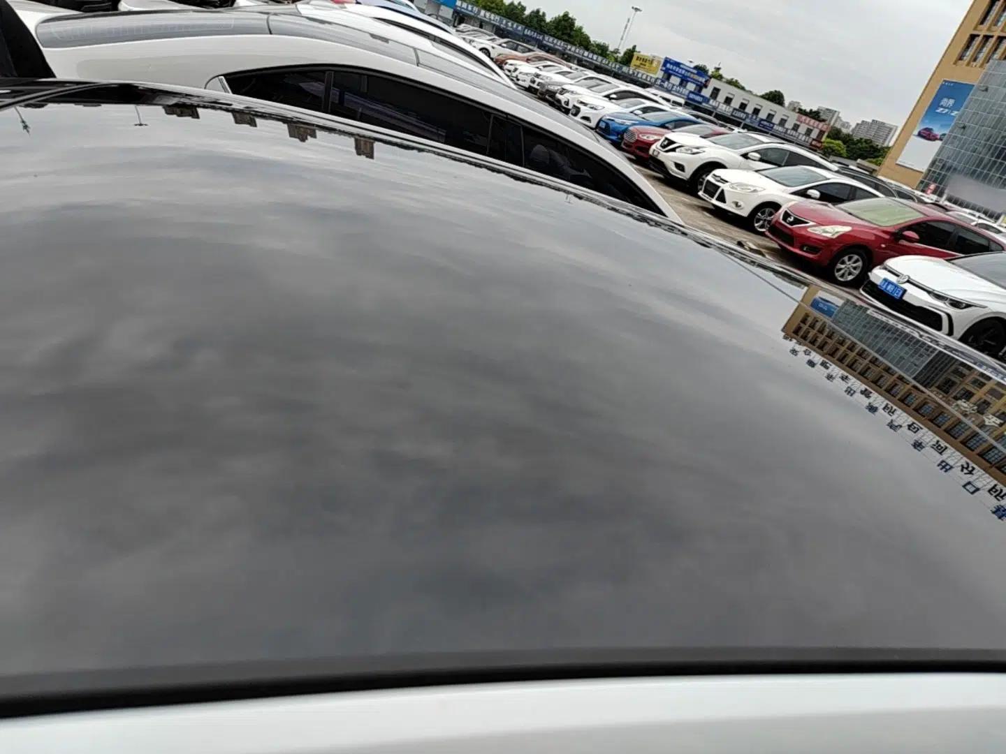 Volkswagen Polo 2023 Facelift Plus 1.5L Automatic Trendy & Tech-Savvy Luxury Edition — миниатюра 7
